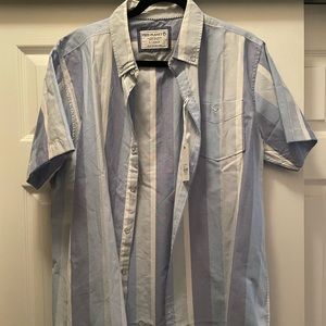 Free Planet button down